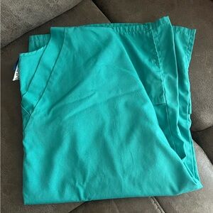 Cherokee Women's Top in Teal